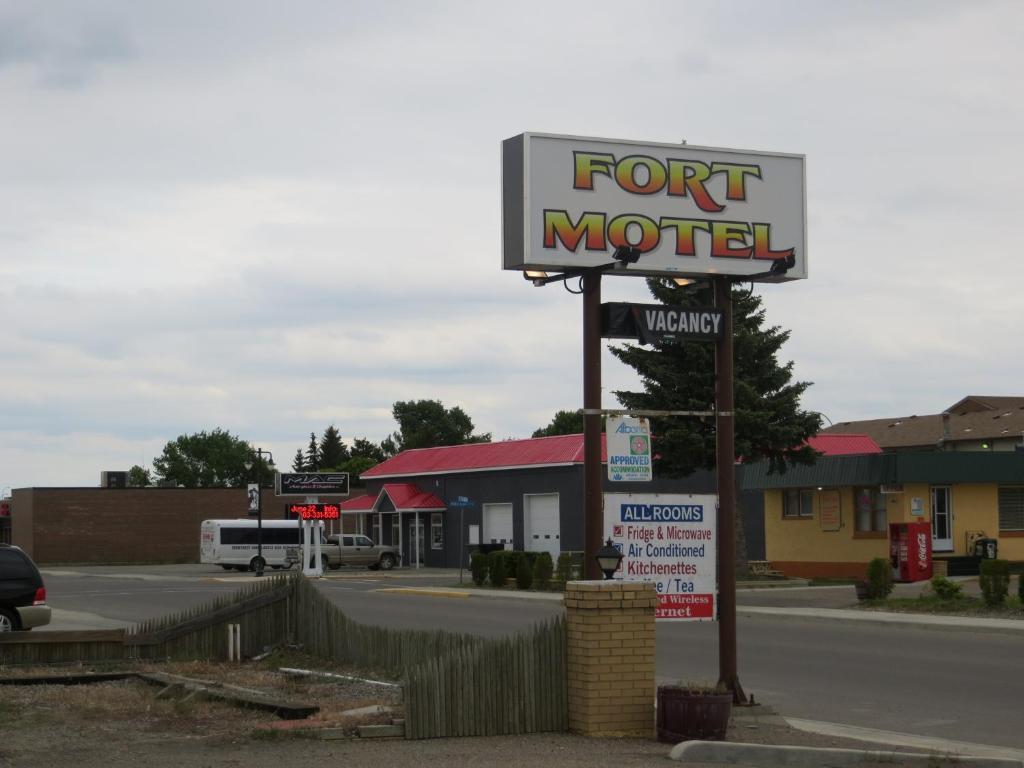 Fort Motel Fort Macleod Eksteriør bilde