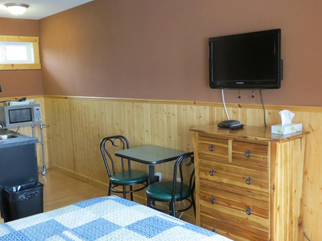 Fort Motel Fort Macleod Eksteriør bilde